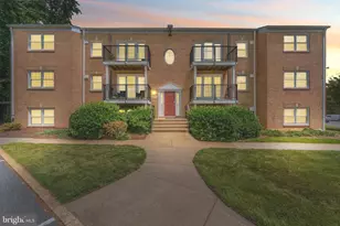 9485 Fairfax Blvd, Fairfax, VA 22031 - Photo 1