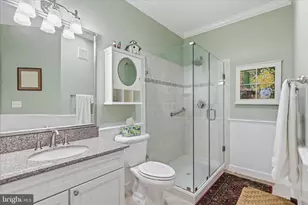 10328 Sager Ave, Fairfax, VA 22030 - Photo 5