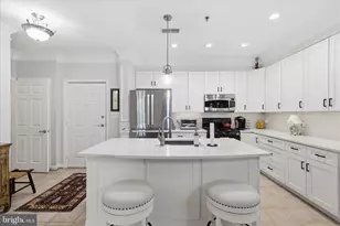 10328 Sager Ave, Fairfax, VA 22030 - Photo 7