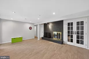 3407 Spring Lake Terrace, Fairfax, VA 22030 - Photo 25