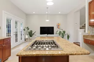 4119 Trowbridge St, Fairfax, VA 22030 - Photo 11
