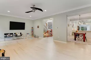 10219 Aspen Willow Dr, Fairfax, VA 22032 - Photo 11