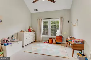 10219 Aspen Willow Dr, Fairfax, VA 22032 - Photo 17