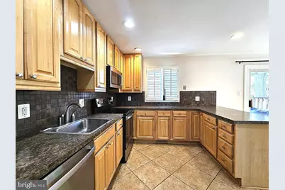 3956 Bradwater Street, Fairfax, VA 22031 - Photo 7