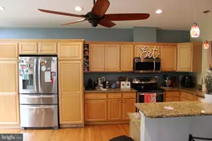 3424 Brookwood Dr, Fairfax, VA 22030 - Photo 7