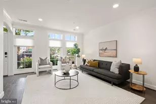 10353 Main St, Fairfax, VA 22030 - Photo 7