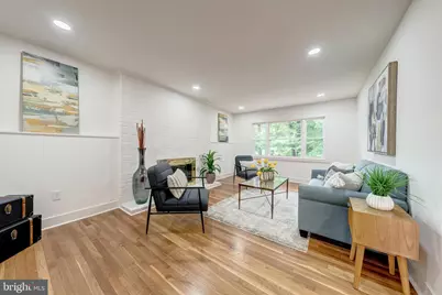 10915 Maple Street, Fairfax, VA 22030 - Photo 5