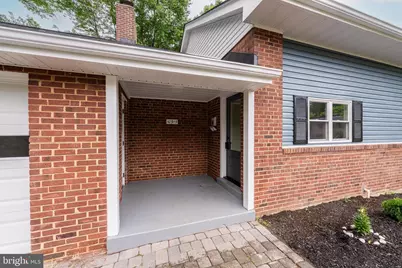 10915 Maple Street, Fairfax, VA 22030 - Photo 3