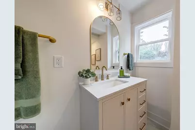 10915 Maple Street, Fairfax, VA 22030 - Photo 21