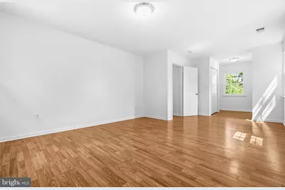 10705 Oak Place, Fairfax, VA 22030 - Photo 27