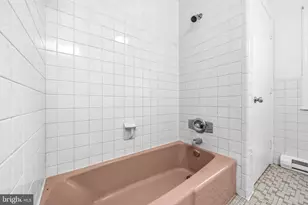10705 Oak Pl, Fairfax, VA 22030 - Photo 23