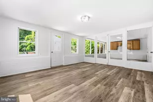 10705 Oak Pl, Fairfax, VA 22030 - Photo 29