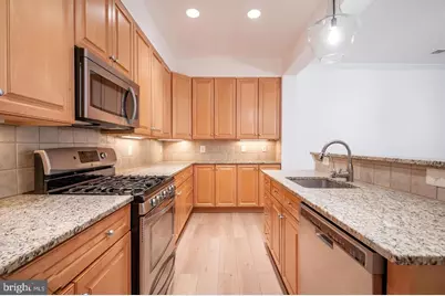 10328 Sager Avenue #217, Fairfax, VA 22030 - Photo 7