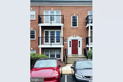 9471 Fairfax Boulevard #201, Fairfax, VA 22031 - Photo 3