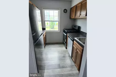 9471 Fairfax Boulevard #201, Fairfax, VA 22031 - Photo 11