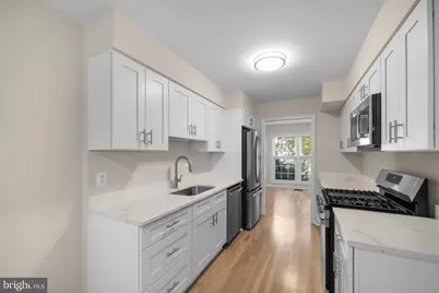 3221 Adams Court, Fairfax, VA 22030 - Photo 5