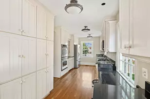 3430 Preservation Dr, Fairfax, VA 22031 - Photo 11