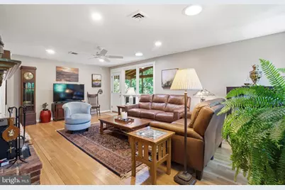 3406 Park Hill Place, Fairfax, VA 22030 - Photo 9