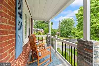 3912 Fairview Drive, Fairfax, VA 22031 - Photo 3