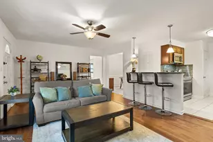3912 Fairview Dr, Fairfax, VA 22031 - Photo 9