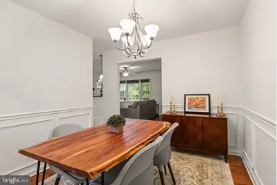 3912 Fairview Drive, Fairfax, VA 22031 - Photo 17
