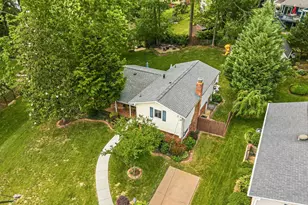 10208 Forest Ave, Fairfax, VA 22030 - Photo 5