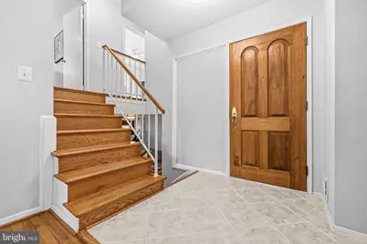 10208 Forest Avenue, Fairfax, VA 22030 - Photo 7