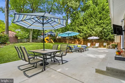 10208 Forest Avenue, Fairfax, VA 22030 - Photo 39