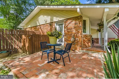 10208 Forest Avenue, Fairfax, VA 22030 - Photo 53