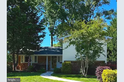 10208 Forest Avenue, Fairfax, VA 22030 - Photo 1