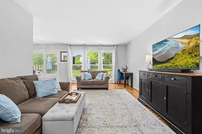 10208 Forest Avenue, Fairfax, VA 22030 - Photo 11