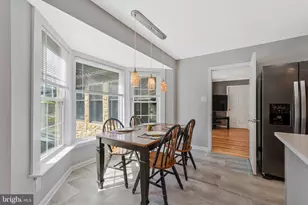10371 Stratford Ave, Fairfax, VA 22030 - Photo 13