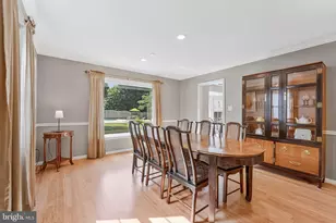 10371 Stratford Ave, Fairfax, VA 22030 - Photo 17