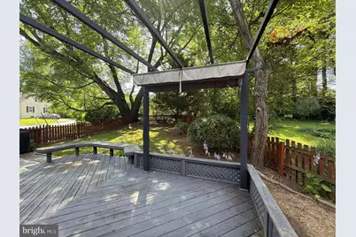10831 Crest Street, Fairfax, VA 22030 - Photo 51