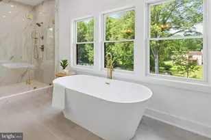 4008 Burke Station Rd, Fairfax, VA 22032 - Photo 19