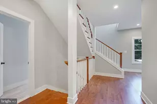 10811 Scott Dr, Fairfax, VA 22030 - Photo 27