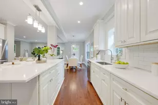 10811 Scott Dr, Fairfax, VA 22030 - Photo 25