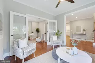 10811 Scott Dr, Fairfax, VA 22030 - Photo 9