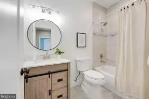 10811 Scott Dr, Fairfax, VA 22030 - Photo 39