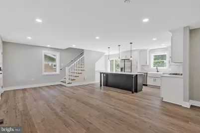 10211 Stratford Avenue, Fairfax, VA 22030 - Photo 3