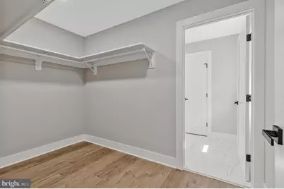 10211 Stratford Avenue, Fairfax, VA 22030 - Photo 17