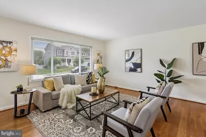 3604 Heritage Lane, Fairfax, VA 22030 - Photo 5