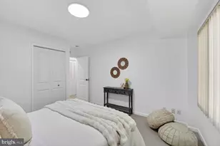 10570 Main St, Fairfax, VA 22030 - Photo 13