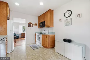10011 Terry St, Fairfax, VA 22031 - Photo 11