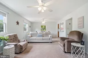 10011 Terry St, Fairfax, VA 22031 - Photo 15