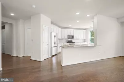 3985 Norton Place #101, Fairfax, VA 22030 - Photo 13