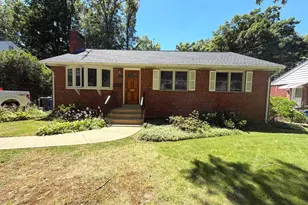 4122 Berritt St, Fairfax, VA 22030 - Photo 1