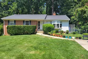 10104 Scout Dr, Fairfax, VA 22030 - Photo 1