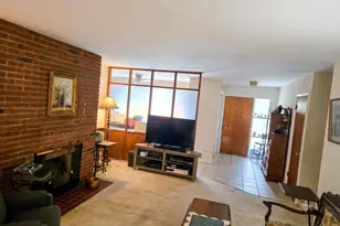 10104 Scout Dr, Fairfax, VA 22030 - Photo 3