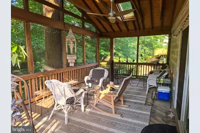10104 Scout Drive, Fairfax, VA 22030 - Photo 15